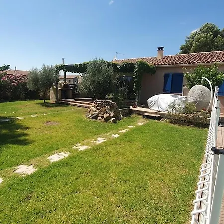 Maison Familiale Avec Grande Piscine